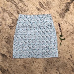 XS Urban Outfitters Kimchi Blue Floral Mini-Skirt.